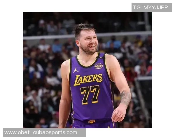 湖人揭幕战球员评分揭晓东契奇独领风骚新援艾顿惨遭D级评价