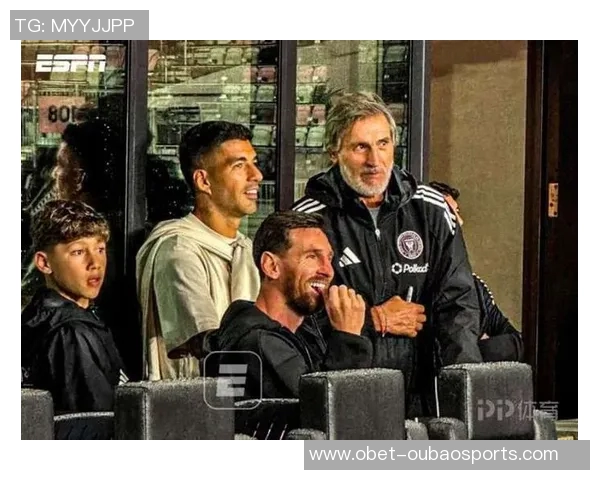 梅西杯首届赛事在迈阿密举行梅西亲临观战河床对阵巴萨